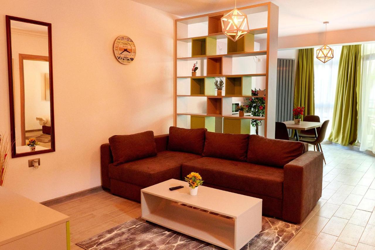 Orizont Sea View Apartment- Spa N Pools Beach Resort 마마이아 외부 사진